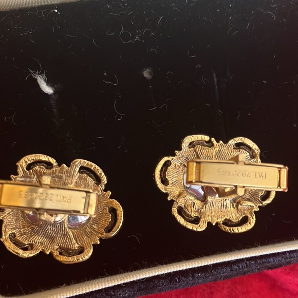 Harvey Vintage Cuff Links - Picture 5 of 10